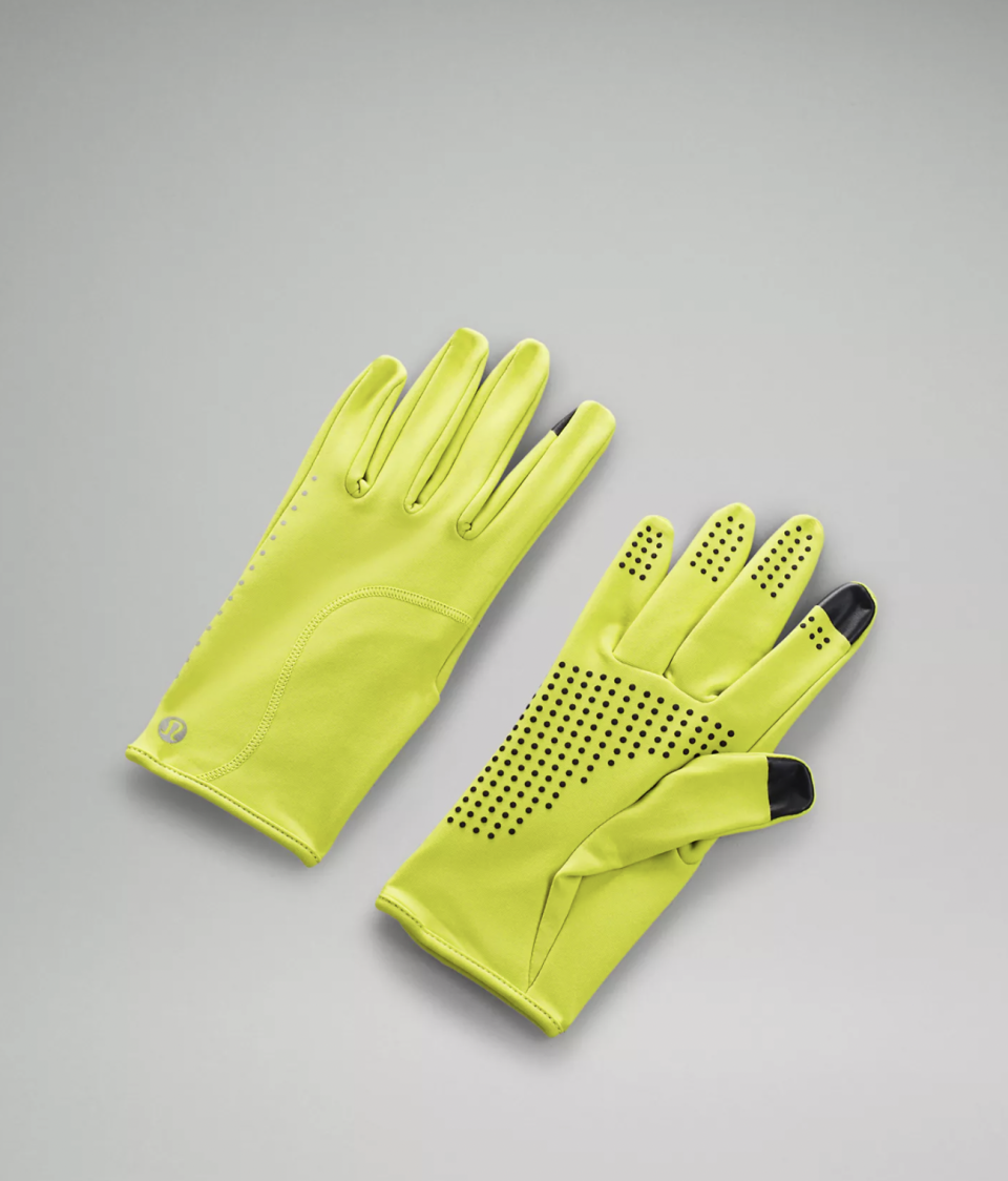 Run for It All Gloves (Photo via Lululemon)