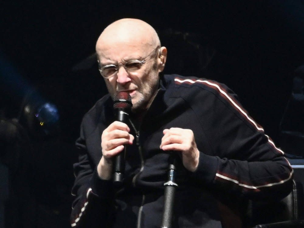 Phil Collins - hier bei einem seiner letzten Konzerte im vergangenen Jahr in Hannover - verkündete den Live-Abschied von Genesis im März 2022. (Bild: imago/Henning Scheffen)