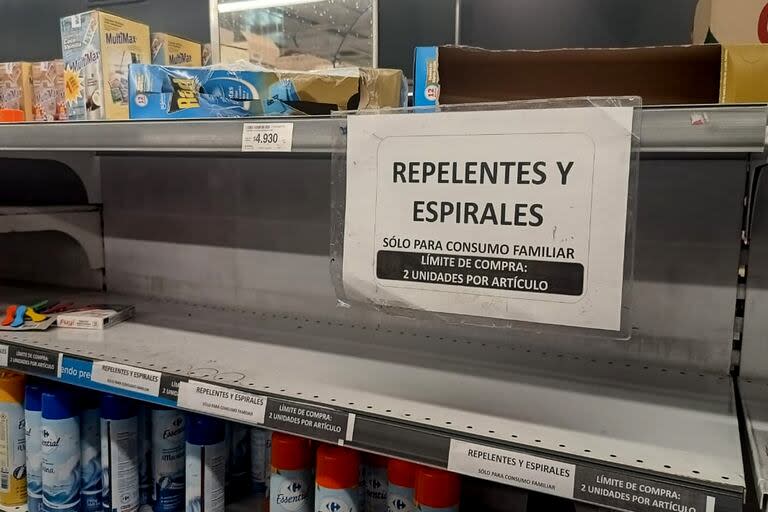 Repelentes. En un Carrefour Market en Av. Cabildo al 2400 no tienen