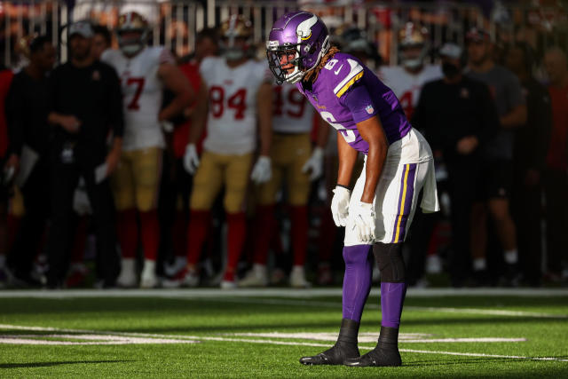 Rookie Vikings cornerback Akayleb Evans returns to concussion protocol  against Jets