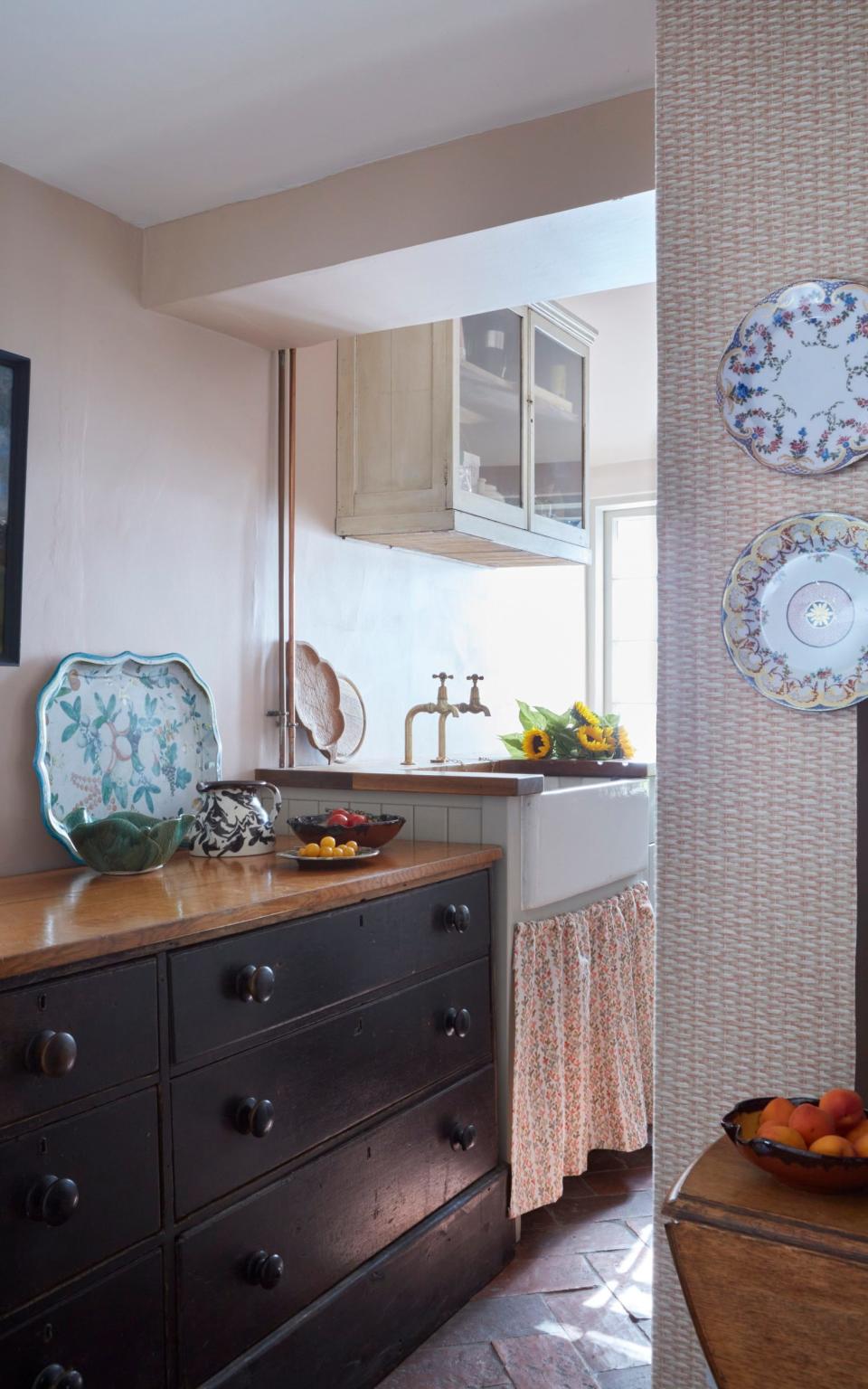 Richard’s striped Simla wallpaper in the kitchen