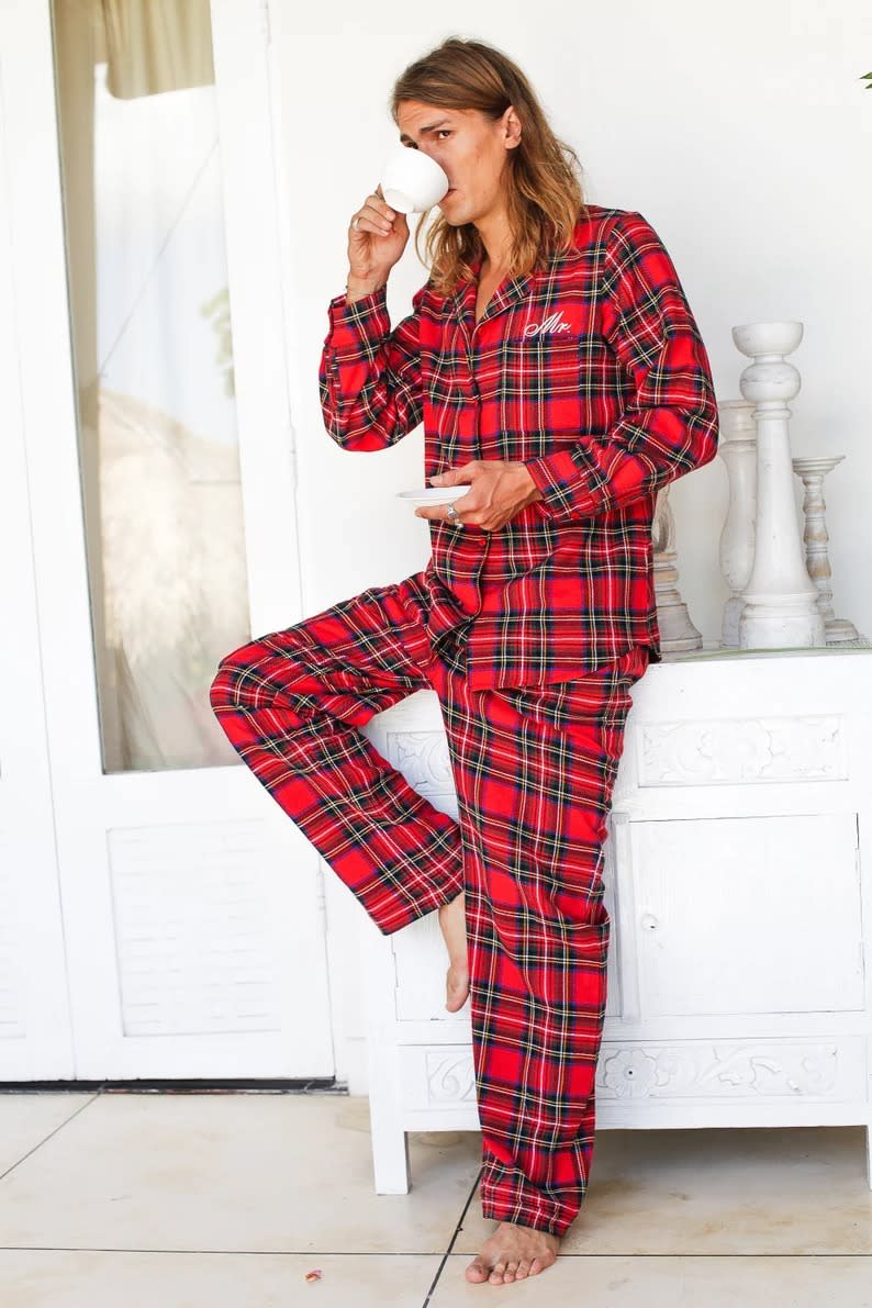 SSweddings-Mens-Flannel-Monogrammed-PJs