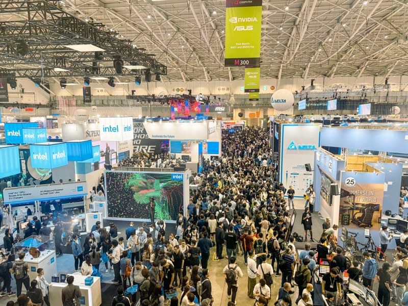 COMPUTEX 2024展會規模成長顯著，4天展期超過8萬人參觀。（攝影潘韜宇）