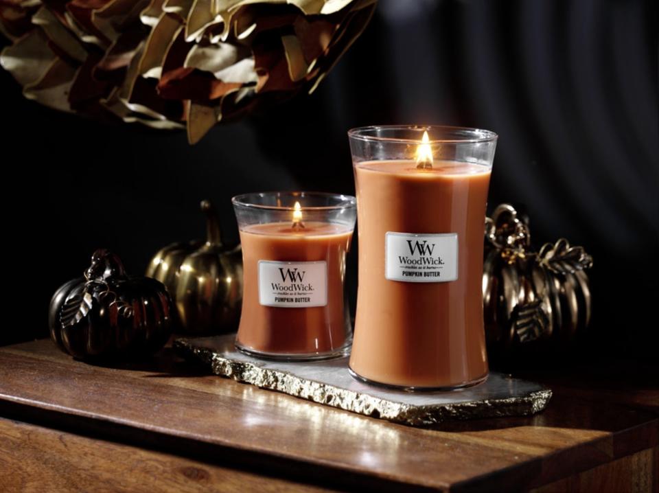 The medium and large pumpkin butter candles