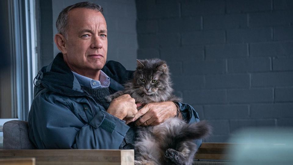 Tom Hanks and Schmagel (Columbia Pictures)