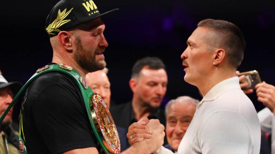 Tyson Fury and Oleksandr Usyk. Photo: Justin Setterfield/Getty Images