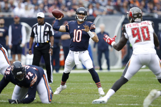 Mitchell Trubisky needs one half to break Bears' single-game record for  touchdowns