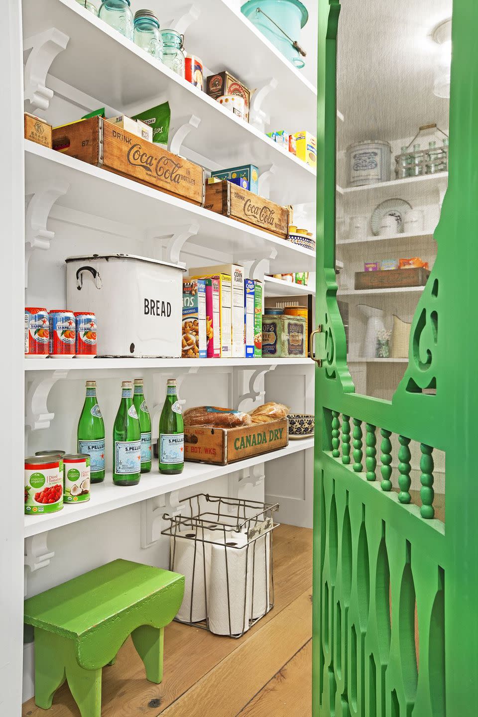 pantry organization ideas, vintage soda crates in the pantry