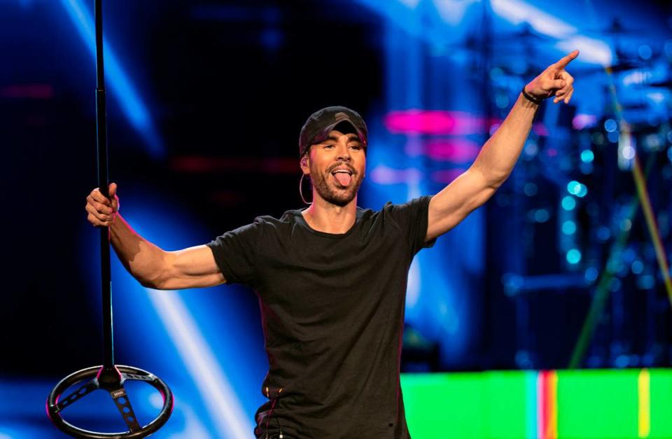 Enrique Iglesias acknowledges the crowd as he opens “The Trilogy Tour” at Raleigh, N.C.’s PNC Arena, Thursday night, Feb. 29, 2024.