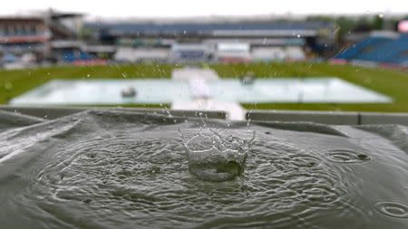 Cricket - England v New Zealand - Investec Test Series Second Test - Headingley - 29/5/15 Start of play is delayed due to rain Action Images via Reuters / Philip Brown