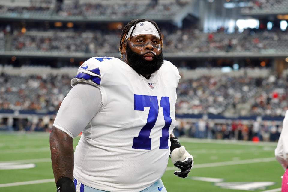 Dallas Cowboys offensive tackle Jason Peters will face the Philadelphia Eagles, his former team, on Sunday.