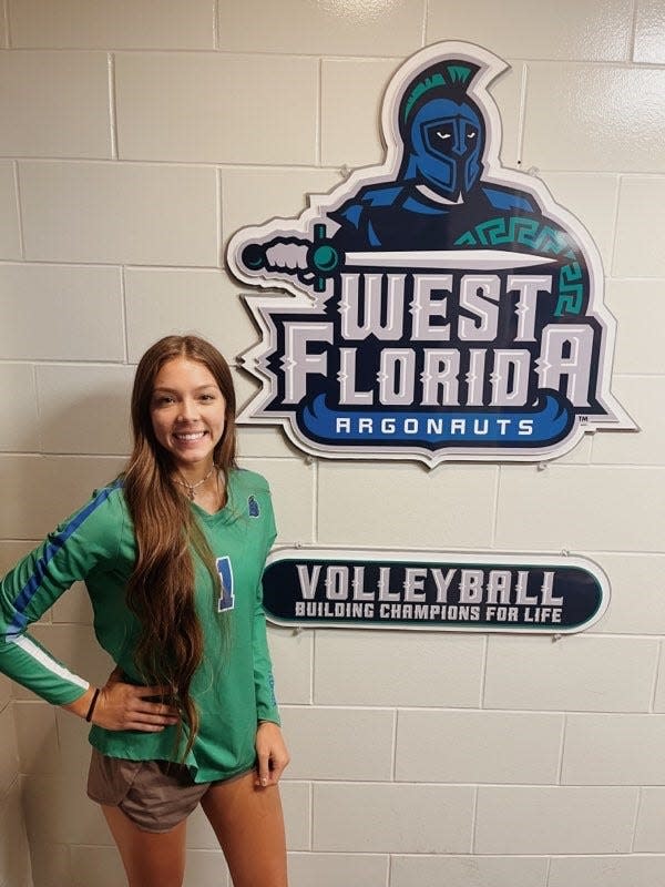 Camryn Brooks UWF visit