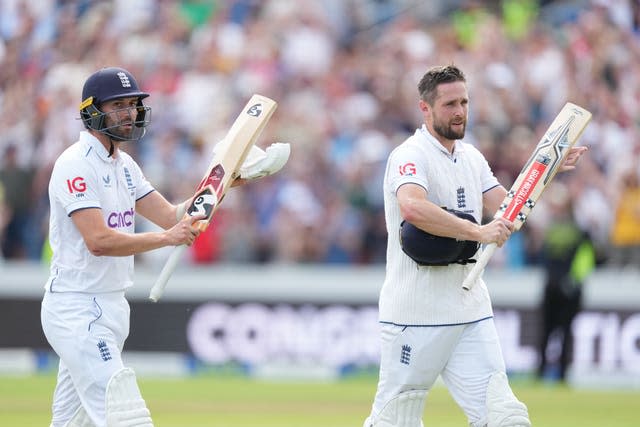 Chris Woakes (right) and Mark Wood (left) reinvigorated England&#39;s team.