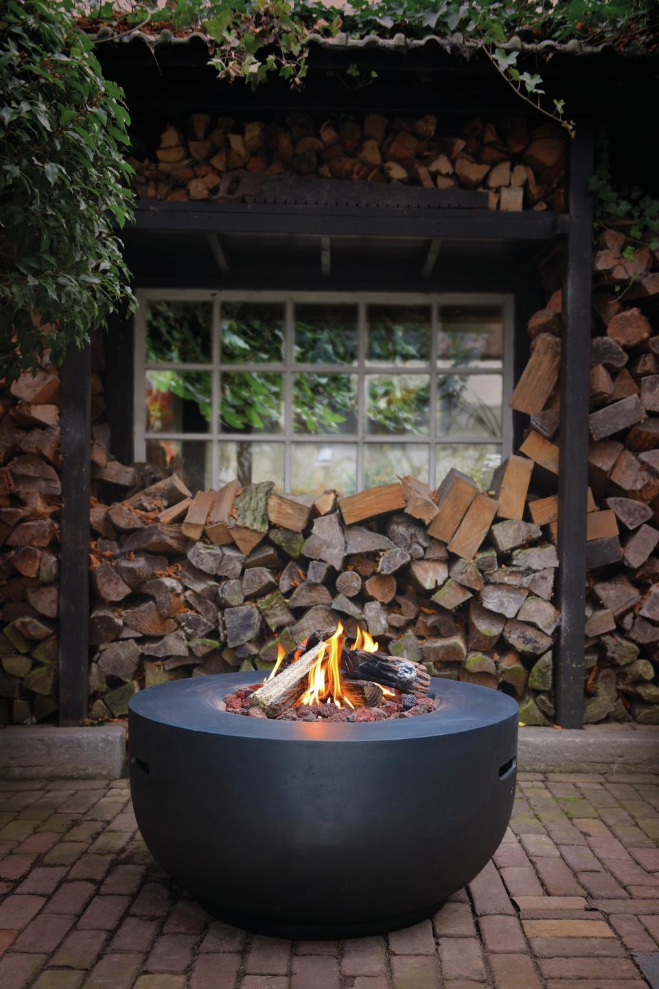 Live in a cooler climate? A gas fire pit will keep you cozy