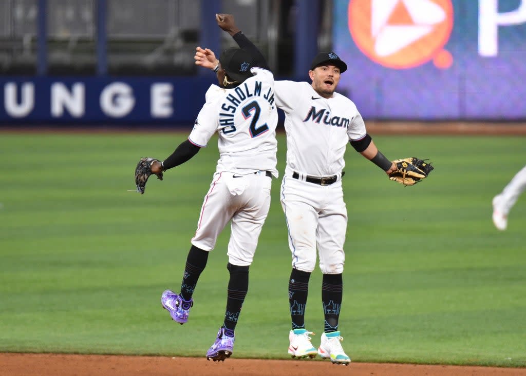 NACIONALES-MARLINS (AP)