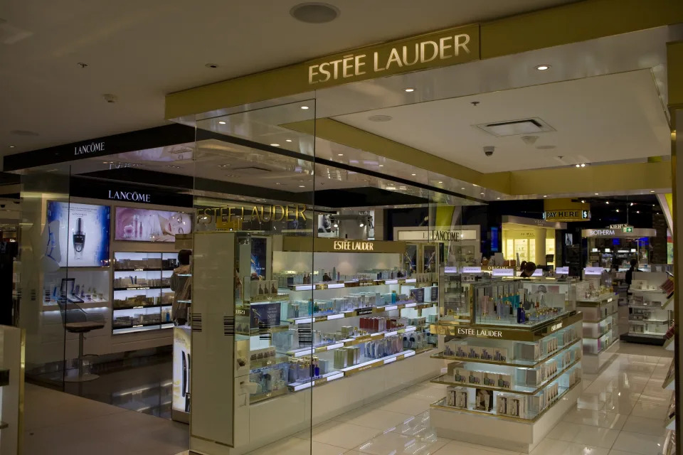 SYDNEY, AUSTRALIA - AUGUST 10:  The Estee Lauder store display in the new International Airport Terminal&#39;s Duty Free Shopping area is viewed on August 10, 2010 in Sydney, Australia.  Sydney&#39;s International Terminal underwent a $500 million renovation this year. (Photo by George Rose/Getty Images)