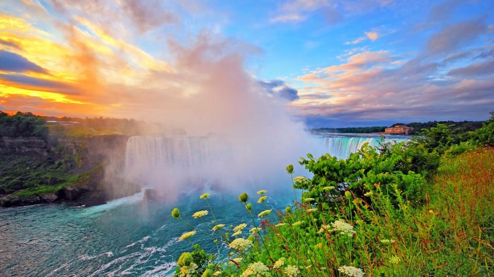 niagara sunrise