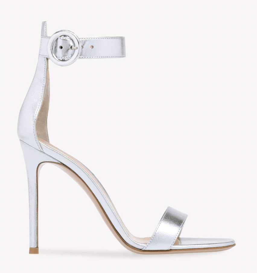 Gianvito Rossi Portofino 105 shoes in silver.