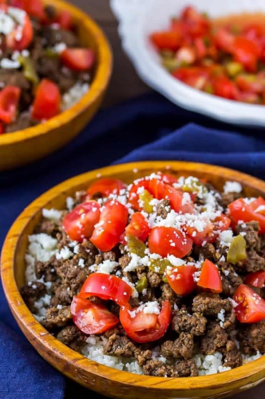 <p>Delicious Little Bites</p><p>Filled with riced cauliflower, ground beef and quick homemade salsa.</p><p><strong>Get the recipe</strong>: <a href="https://deliciouslittlebites.com/keto-mexican-beef-bowls/" rel="nofollow noopener" target="_blank" data-ylk="slk:Keto Mexican Beef Bowls;elm:context_link;itc:0;sec:content-canvas" class="link rapid-noclick-resp"><strong>Keto Mexican Beef Bowls</strong></a></p>