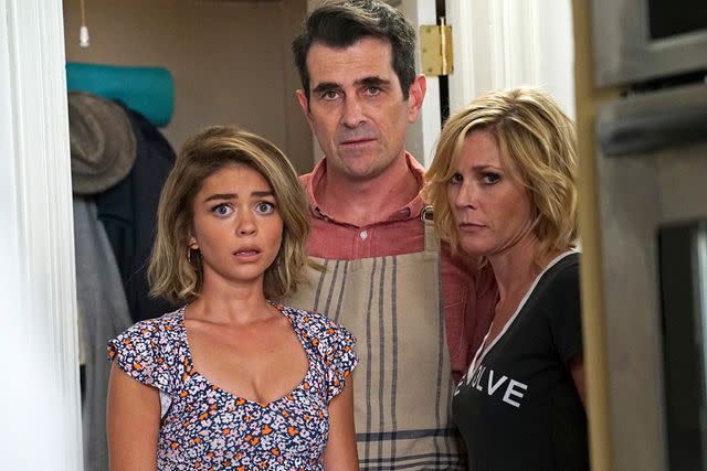 <p>Eric McCandless/Disney General Entertainment Content/Getty</p> Sarah Hyland, Ty Burrell and Julie Bowen in 'Modern Family'