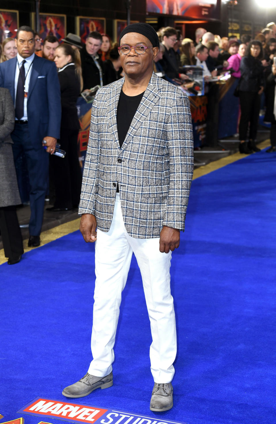 <p>Samuel L. Jackson, que volverá a interpretar una vez más a Nick Furia, nos conquistó con su estilo informal en la <em>blue carpet</em> desplegada en los Curzon Cinemas. (Foto: Gtres). </p>