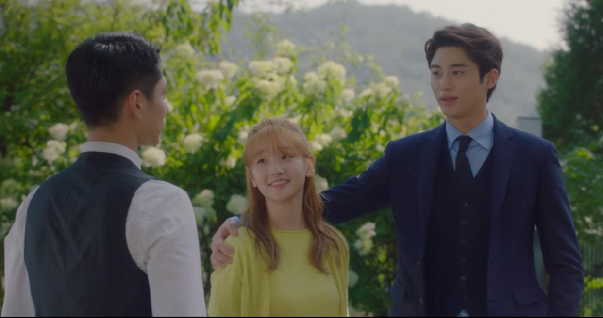 The love triangle starts to form as Won Hae Hyo (Byun Woo Seok, right) grabs Ahn Jeong Ha (Park So Dam, middle) in front of Sa Hye Jun (Park Bo Gum).