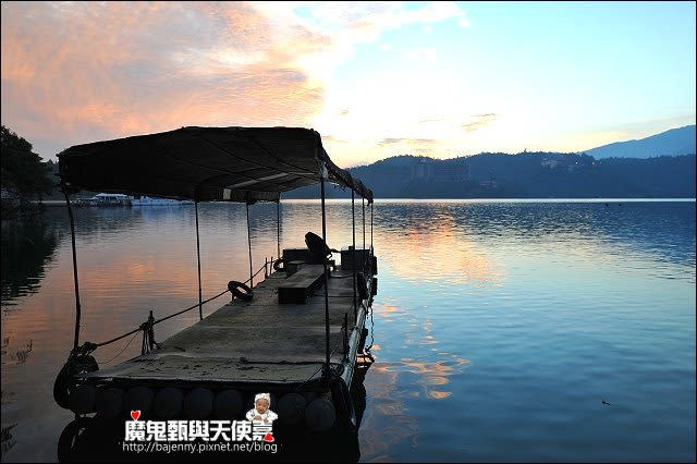 《南投景點美食》日月潭朝霧碼頭日出 埔里鹹油條 恆吉城早餐店蔥油餅加蛋