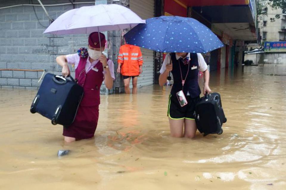 Typhoon Megi hits eastern China and Taiwan