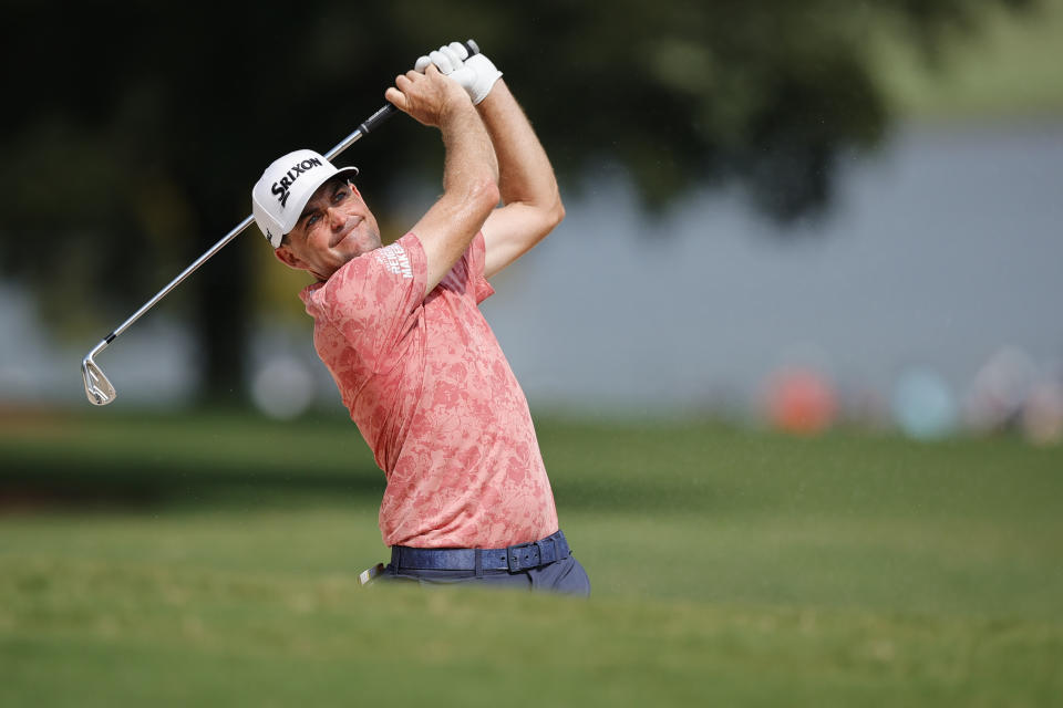 Keegan Bradley watches a shot from a bunker on the 16th hole during the first round of the Tour Championship golf tournament at East Lake Golf Club, Thursday, Aug. 24, 2023, in Atlanta. (AP Photo/Alex Slitz)