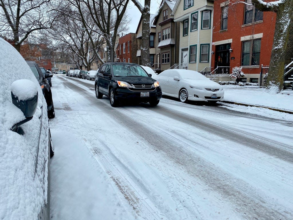 A major winter storm bypassed Chicago Feb. 26, leaving only a few inches of snow on city streets.