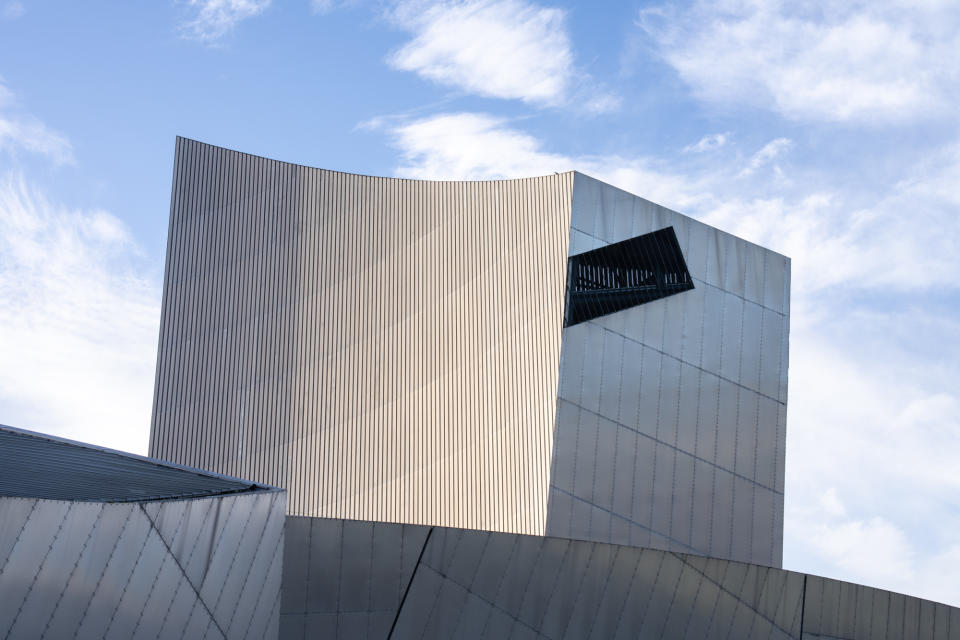 A modern building on a sunny day taken with the Sony A7R V