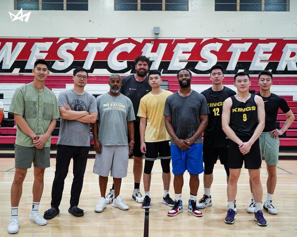 新北國王球員赴美訓練，將參加Drew League。摘自新北國王臉書