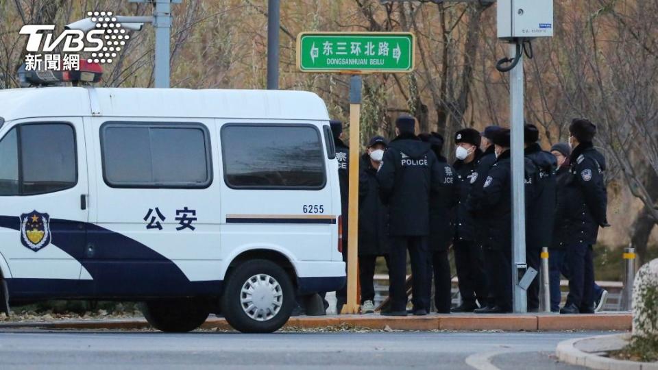 中國大陸近年來在海外各地設置100多處警察據點。圖為北京公安。（圖／達志影像美聯社）