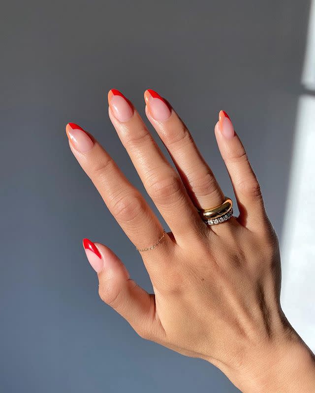 <p>Have you already mastered the DIY French tip? Spice it up with shades that ooze sweater weather vibes, like a bold red and pumpkin-y nude. </p><p><a href="https://www.instagram.com/p/B81jvQlA5U8/" rel="nofollow noopener" target="_blank" data-ylk="slk:See the original post on Instagram;elm:context_link;itc:0;sec:content-canvas" class="link ">See the original post on Instagram</a></p>