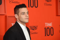 <p>Le petit nouveau ! Et quel nouveau ! <strong>Rami Malek</strong>, Freddie Mercury dans le film à succès de 2018 <em>Bohemian Rhapsody</em>, intègre le casting de ce <em>Bond 25</em>. Nous n’en savons pas plus sur son rôle précis. Il va falloir être patient ! (crédit Getty) </p>