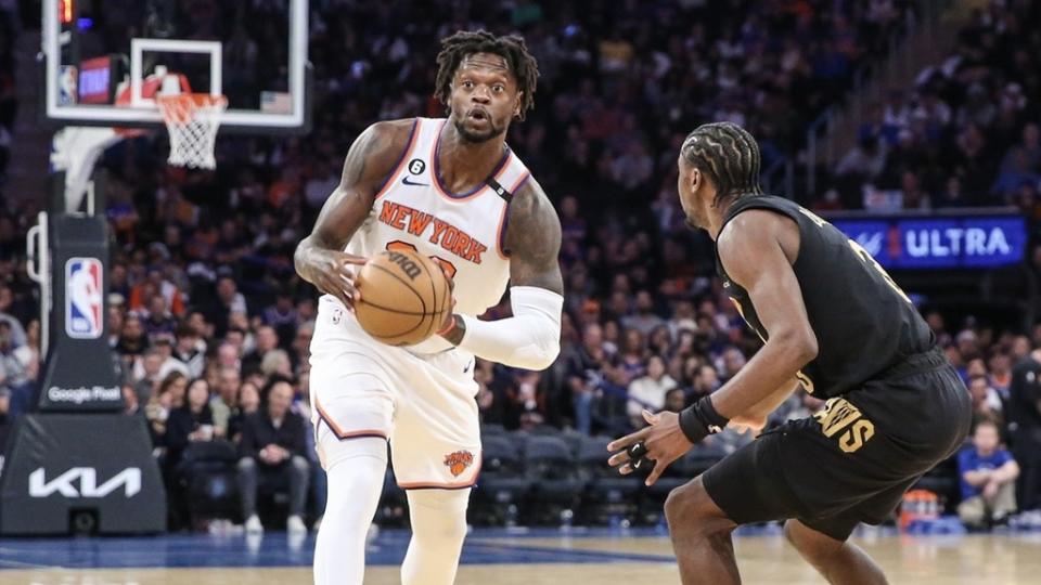 New York Knicks forward Julius Randle (30) looks to make a pass during game four of the 2023 NBA playoffs against the Cleveland Cavaliers.