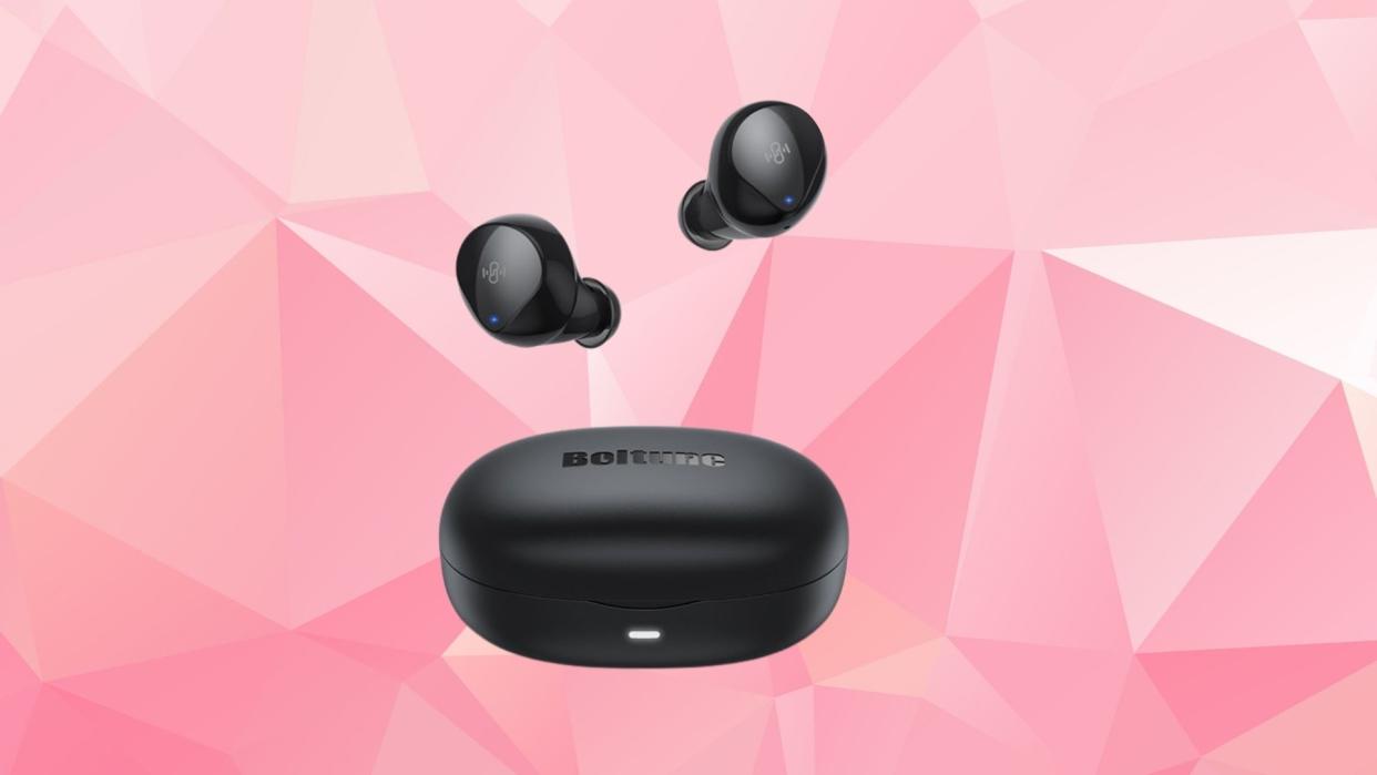 Boltune wireless earbuds in black