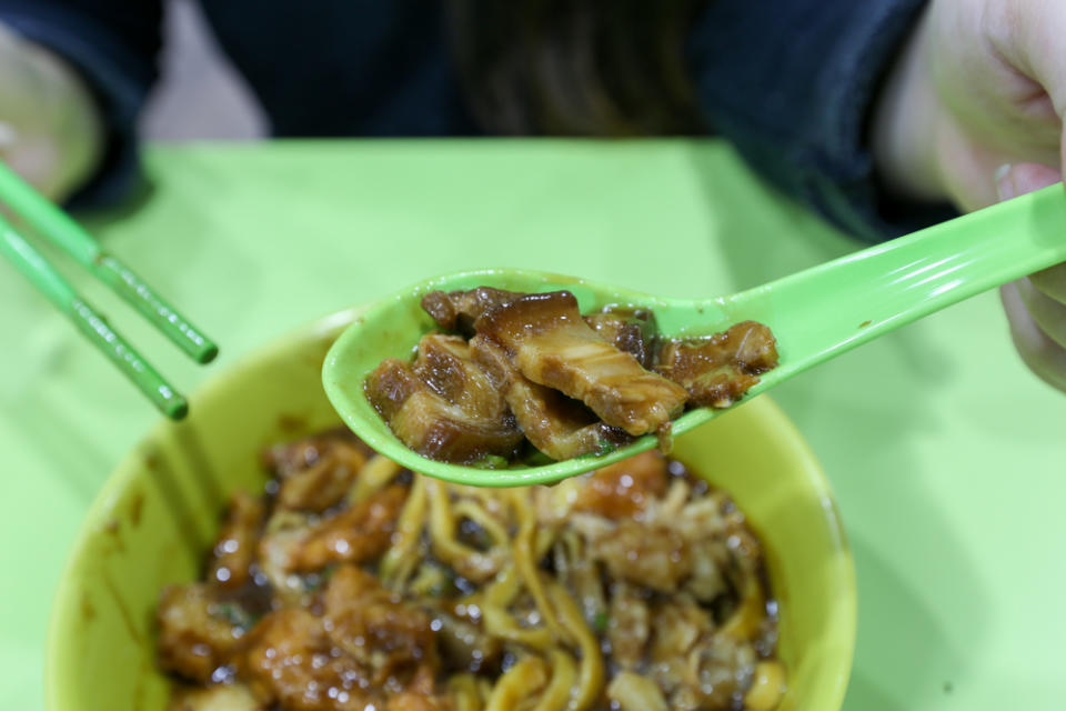 Yuan Chun Famous Lor Mee 05 - char siew