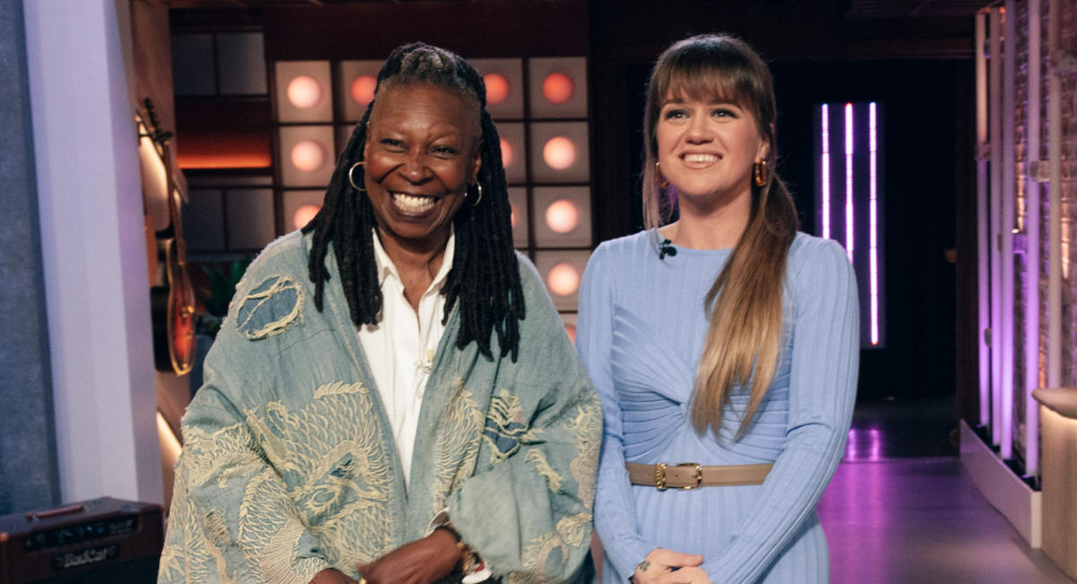 Kelly Clarkson talks to Whoopi Goldberg about the weight loss drug Ozempic