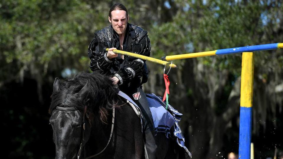 11/14/21—A member of New Riders of the Golden Age performs War Games at the Sarasota Medieval Fair in Myakka.