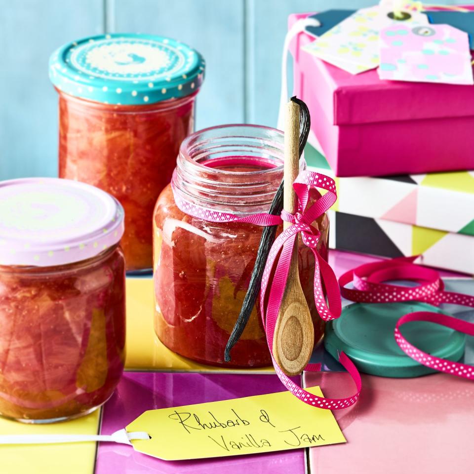 Rhubarb and Vanilla Jam - Best homemade Christmas gifts 2022