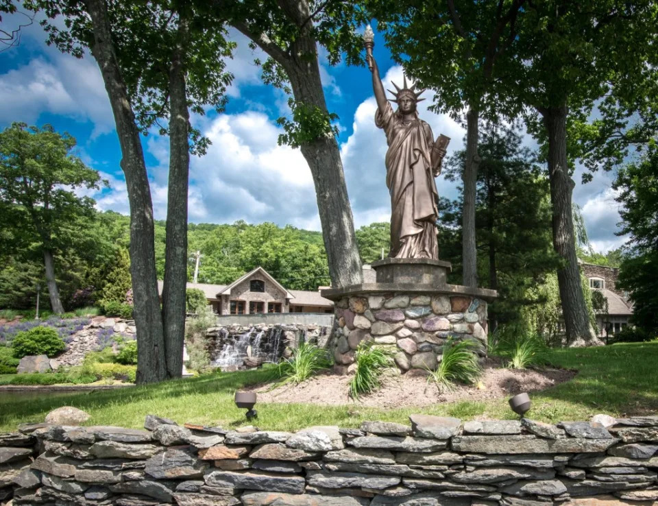 A replica of the Statue of Liberty. Stephen Dolinsky