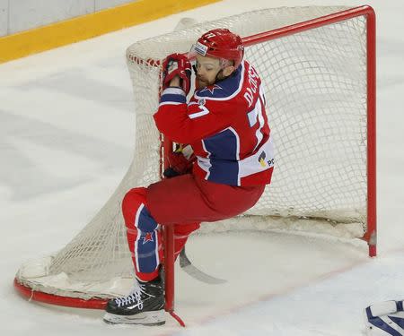 Ice Hockey - CSKA Moscow v Metallurg Magnitogorsk - Kontinental Hockey League - Gagarin Cup Grand Final, Game 7 - Moscow, Russia - 19/04/16 CSKA Moscow's Stephane Da Costa in action. REUTERS/Maxim Shemetov