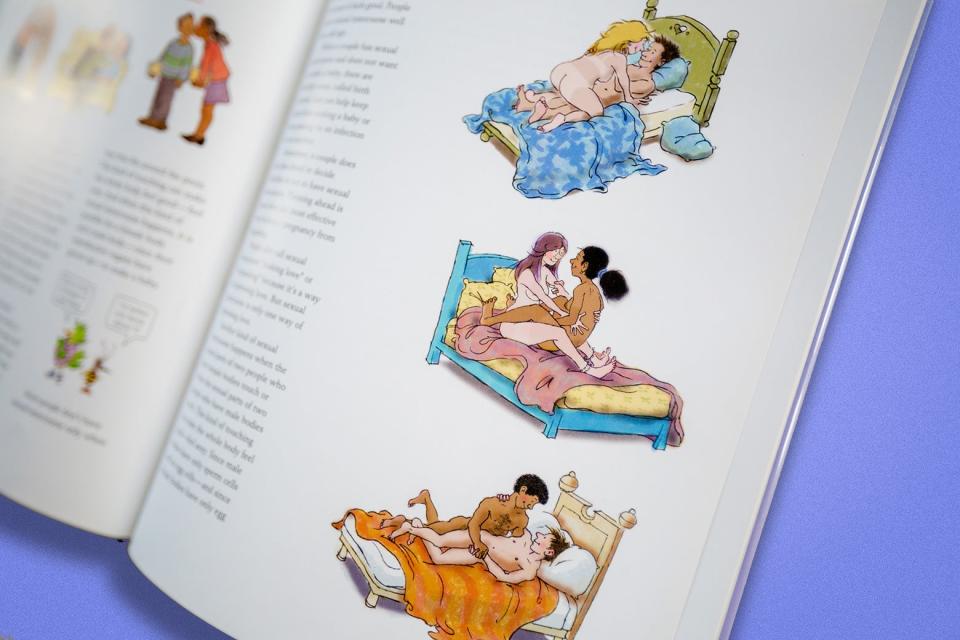 The mentioned illustration of the book is cartoon people in beds. 
