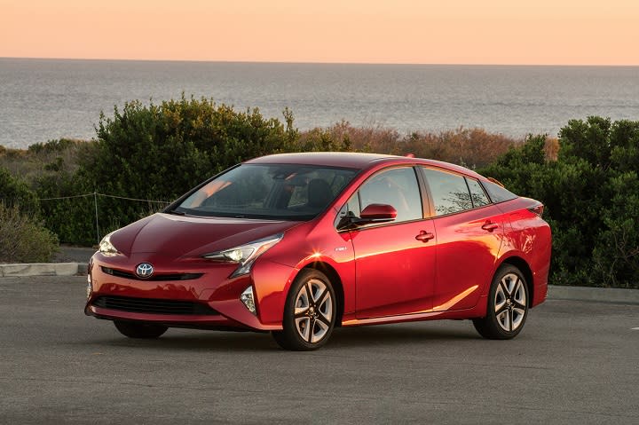 2016 Toyota Prius Four Touring photo