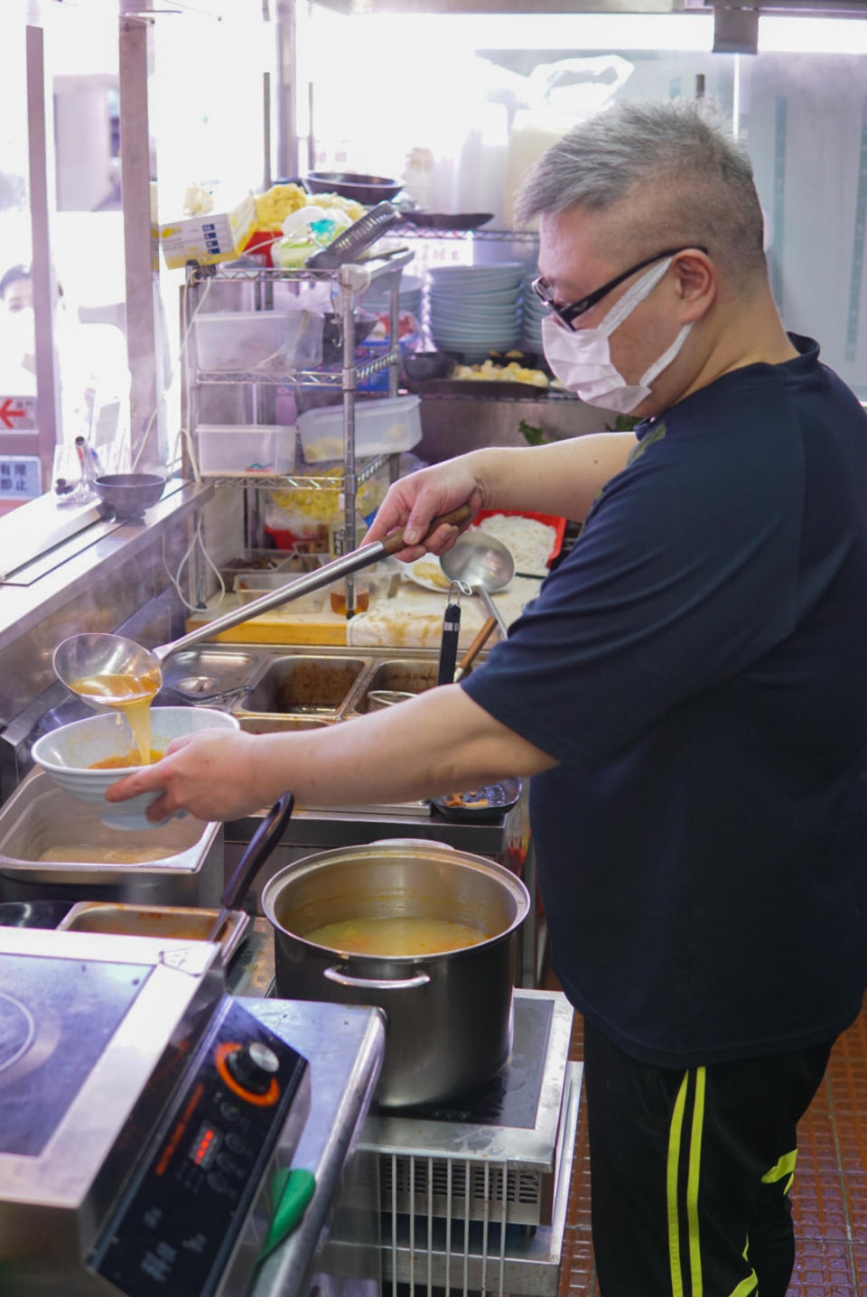 土瓜灣美食│$39三餸車仔麵！東南亞風味嘅車仔麵+自創香滑腸粉撈