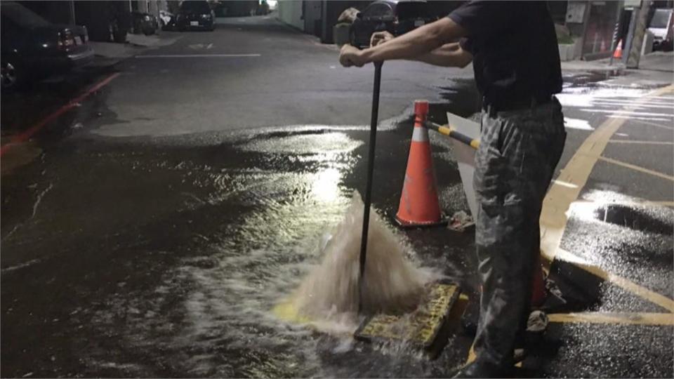 水像醬油一樣又黑又濁！　管線改接工程　南投2500戶受影響