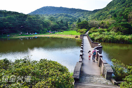 公園內的天然湖泊，大屯自然公園便是依此為基礎而生／玩全台灣旅遊網特約記者奈奈攝