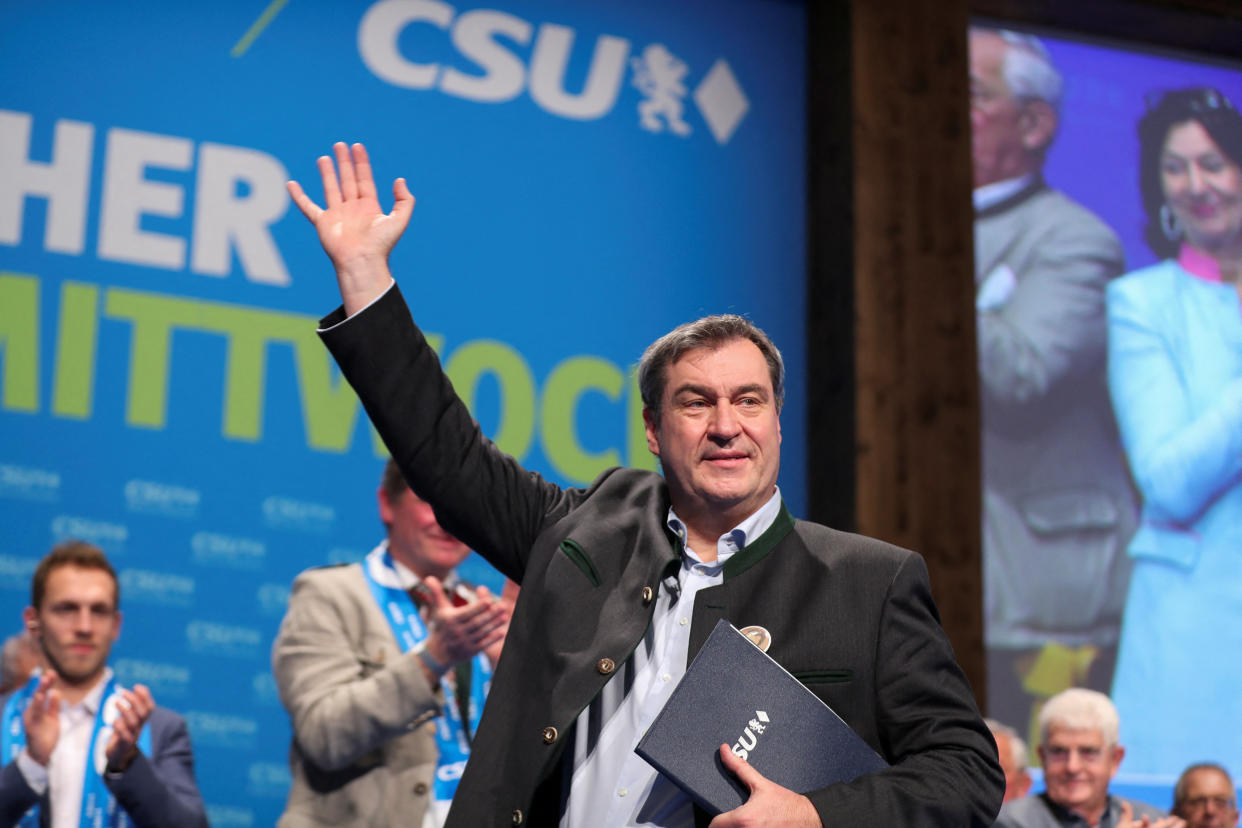 Ministerpräsident Markus Söder (CSU) beim politischen Aschermittwoch in Passau (Bild: REUTERS/Leonhard Simon)