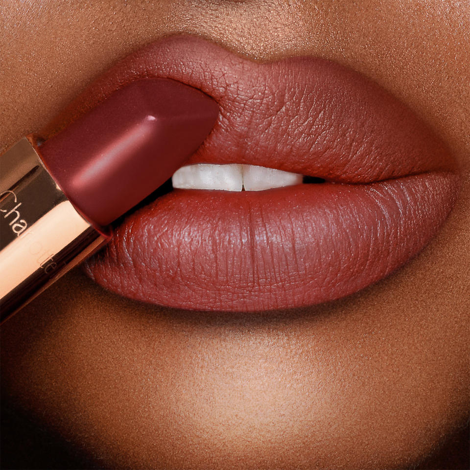 CHARLOTTE TILBURY Matte Revolution Lipstick